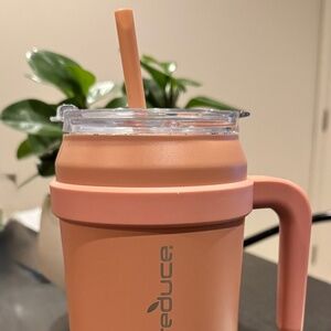EUC Reduce 40oz Tumbler